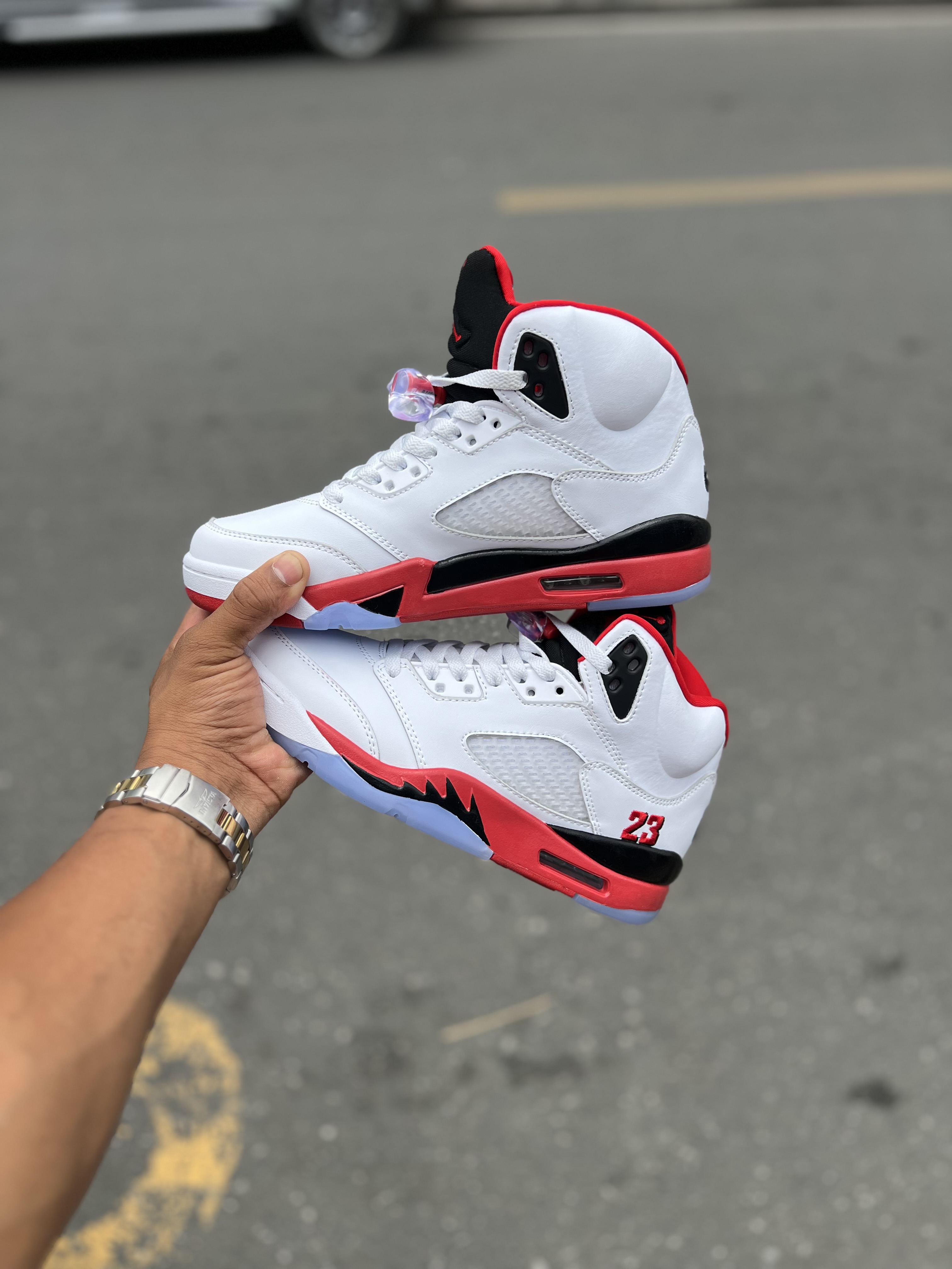 Tenis Jordan 5